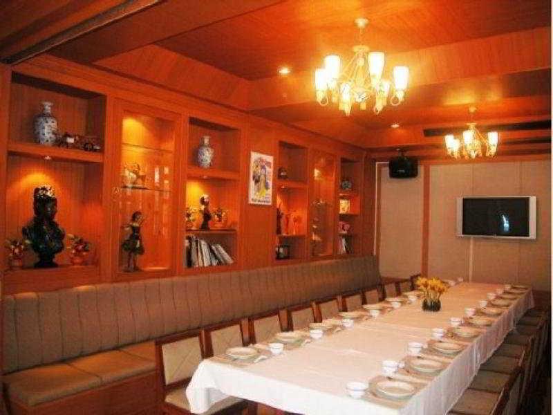 Khon Kaen Hotel Bagian luar foto