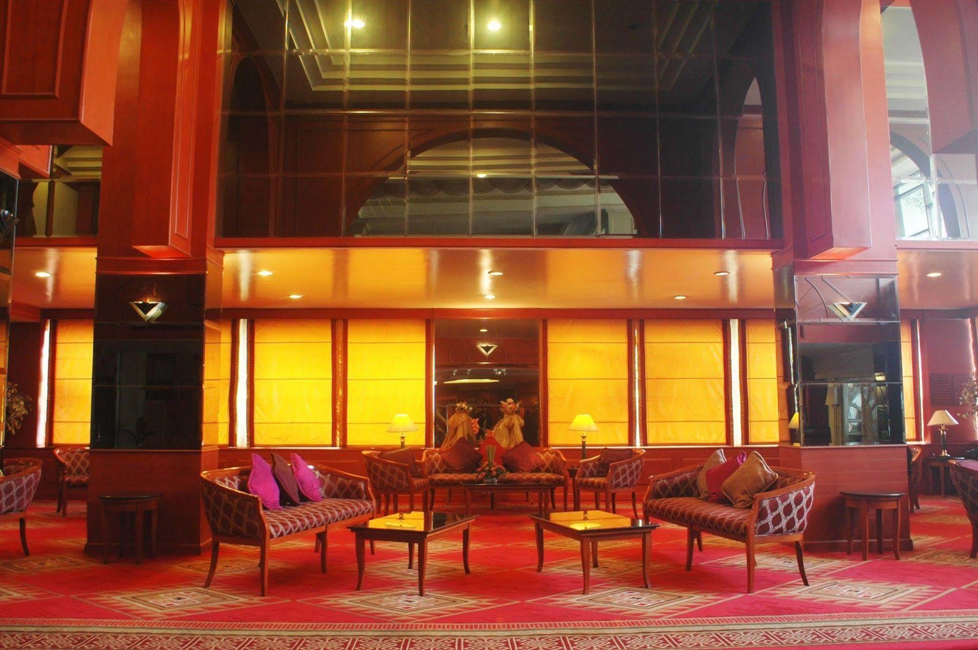 Khon Kaen Hotel Bagian luar foto